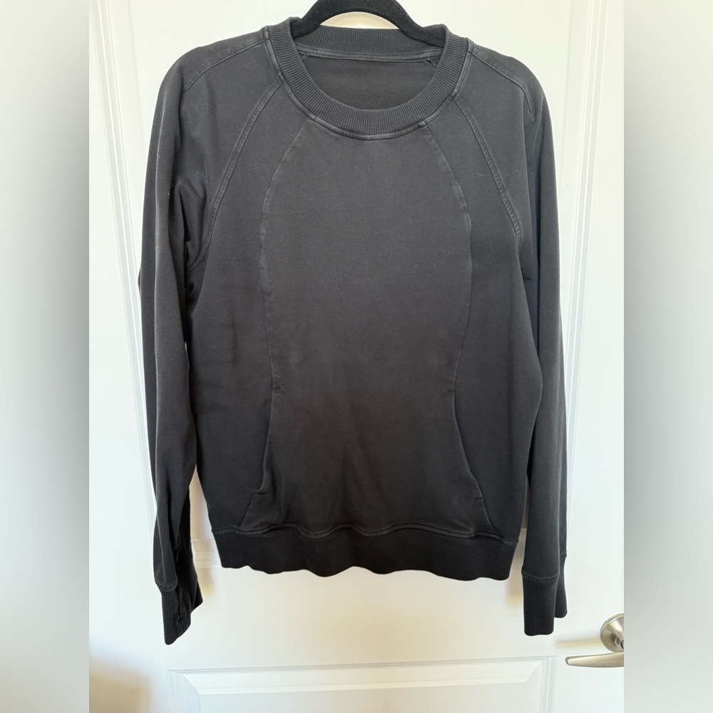 Lululemon sweatshirt